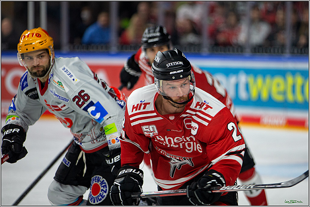 PENNY DEL; Koelner Haie- Fischtown Pinguins; Koeln, 04.10.2022